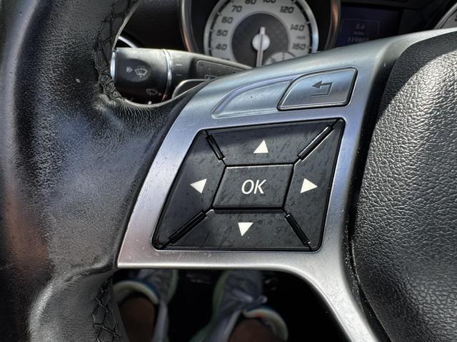 Used 2014 Mercedes-Benz SLK 350 UNAVAIL image 29