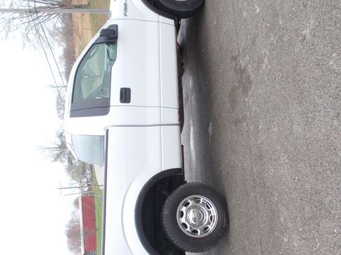 Used 2013 Ford F150 image 4