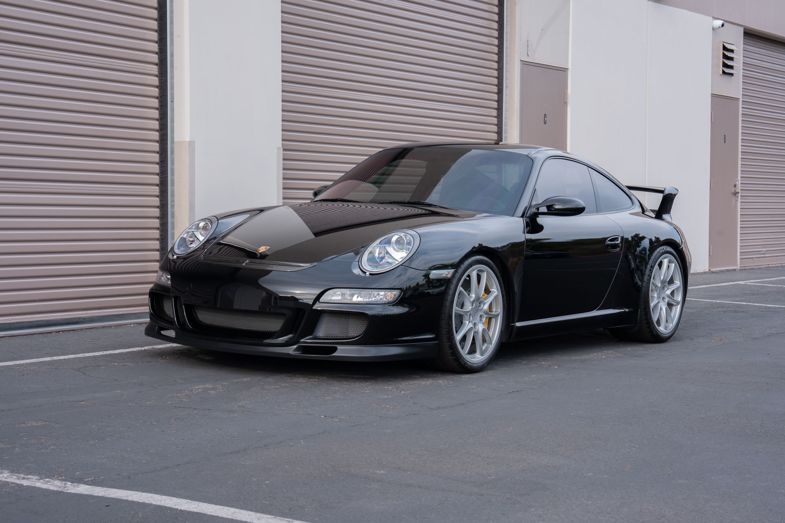 Used 2007 Porsche 911 GT3 RWD image 17