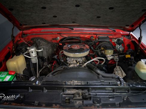 Used 1986 Chevrolet C/K Truck 1500 image 8