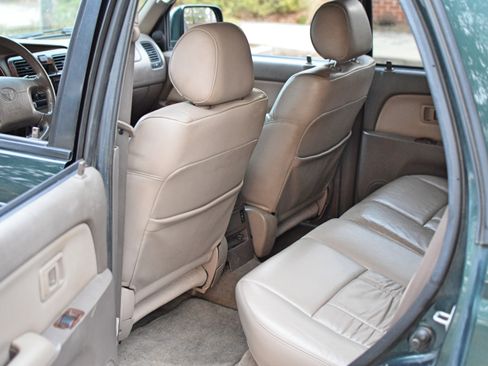 Used 1999 Toyota 4Runner Limited image 32