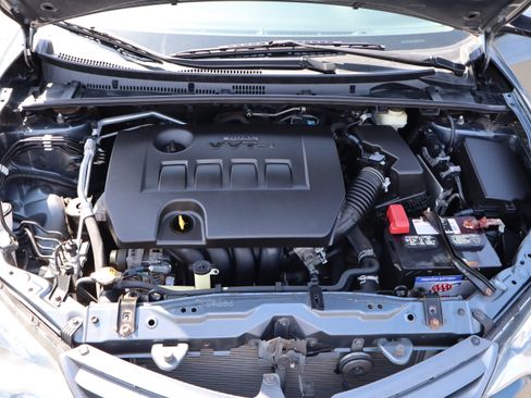 Used 2016 Toyota Corolla LE image 32