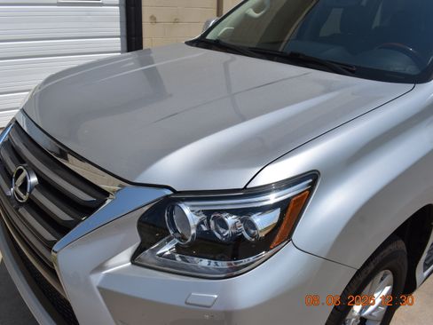 Used 2016 Lexus GX 460 GX 460 Premium Sport Utility 4 AWD/4WD image 6