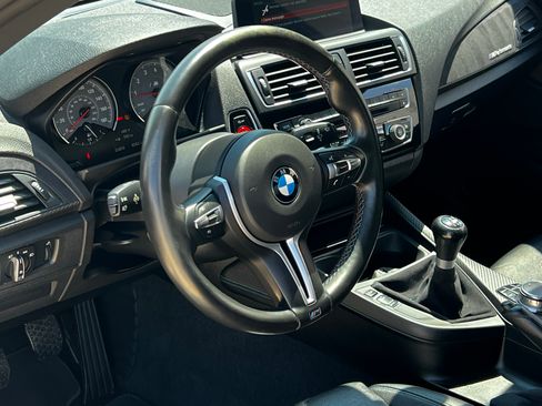 Used 2017 BMW M2 image 28