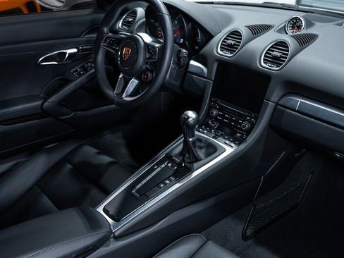 Used 2019 Porsche 718 Cayman S RWD image 54