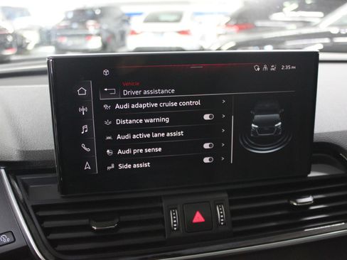Used 2023 Audi Q5 2.0T Premium image 25