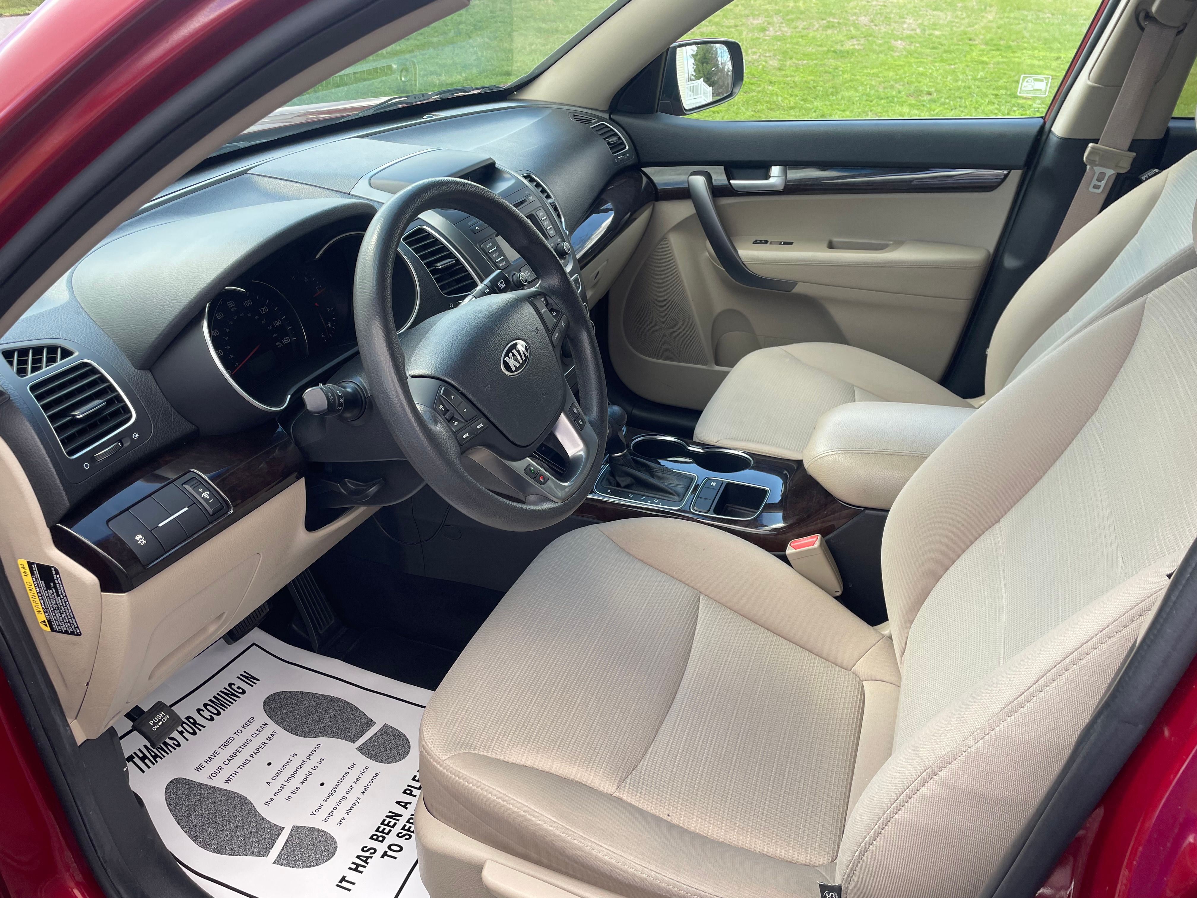 Used 2015 Kia Sorento LX FWD image 4