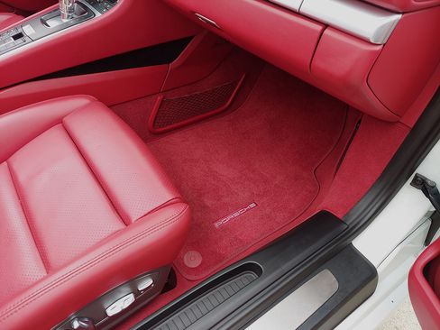 Used 2013 Porsche Boxster S image 48