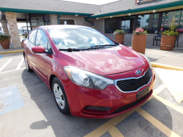 Used 2016 Kia Forte LX Sedan FWD image 1