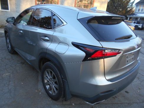 Used 2016 Lexus NX 200t image 4