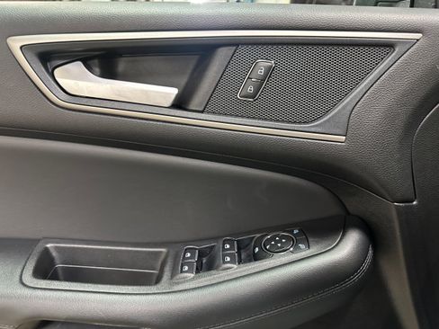 Certified 2024 Ford Edge SEL image 11