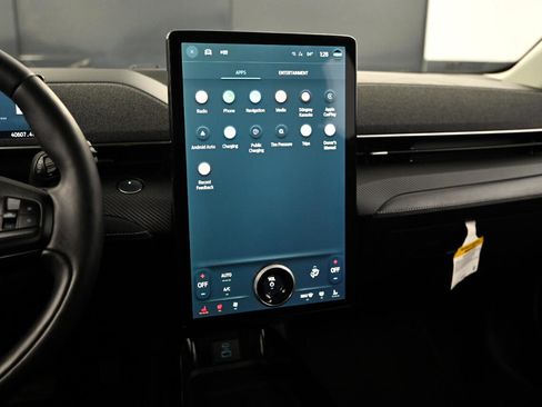 Used 2022 Ford Mustang Mach-E Premium image 25