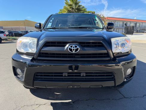 Used 2007 Toyota 4Runner Limited image 12