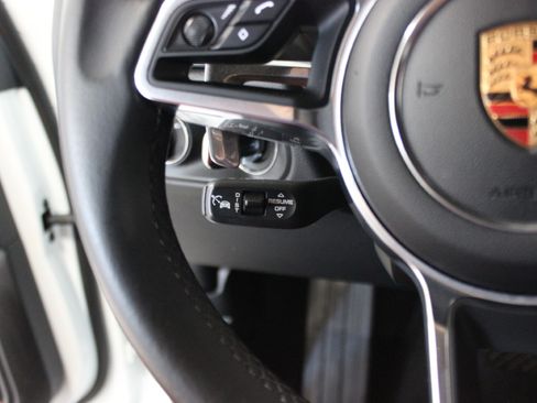 Used 2020 Porsche Macan S AWD/4WD image 22