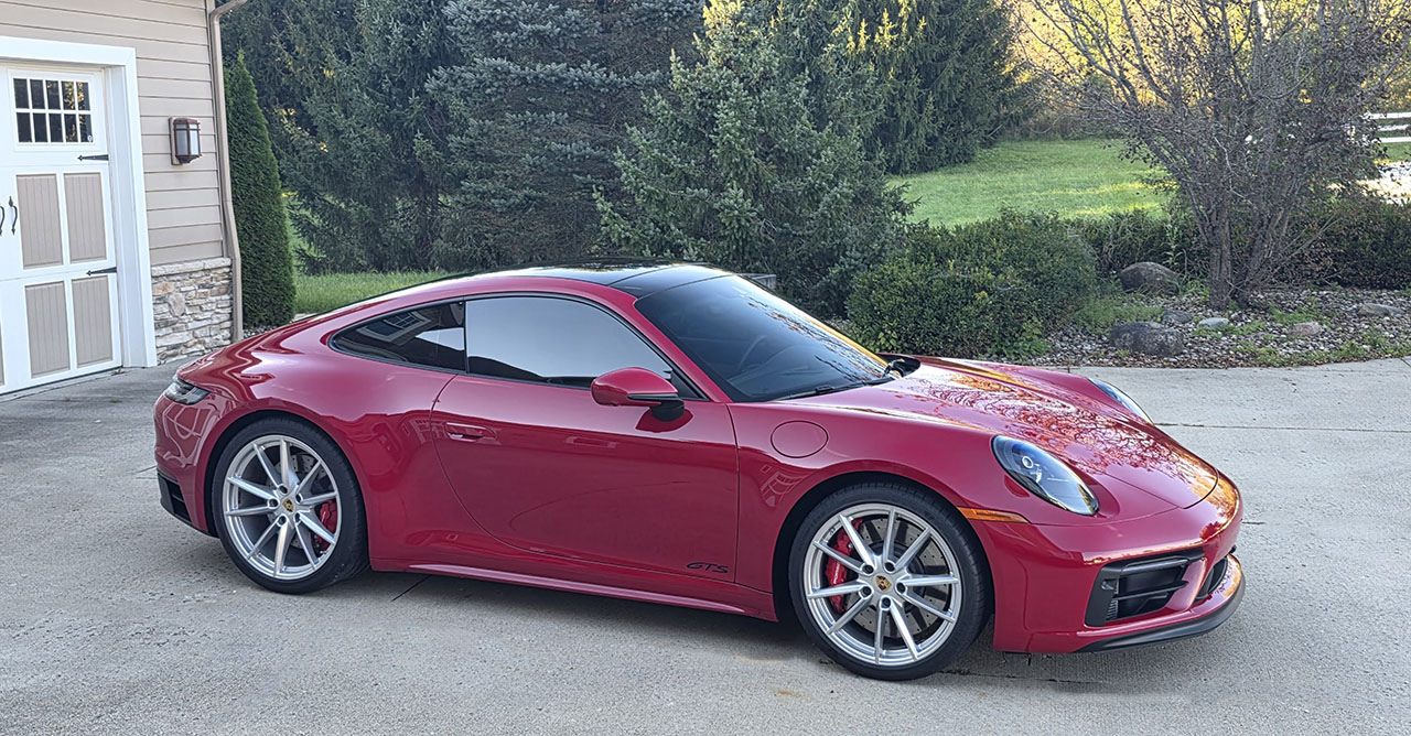 Used 2022 Porsche 911 Carrera GTS Coupe RWD image 9