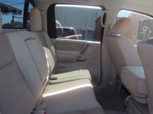 Used 2014 Nissan Titan S Pickup 4D 5 1/2 ft RWD image 14