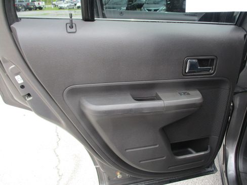 Used 2010 Ford Edge AWD Limited image 19