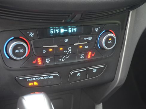 Used 2018 Ford Escape 4WD SEL image 23