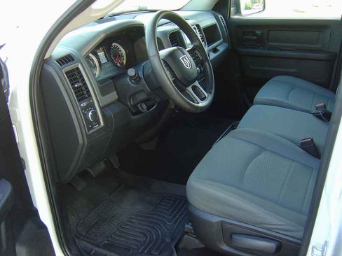 Used 2018 RAM 1500 Express image 8