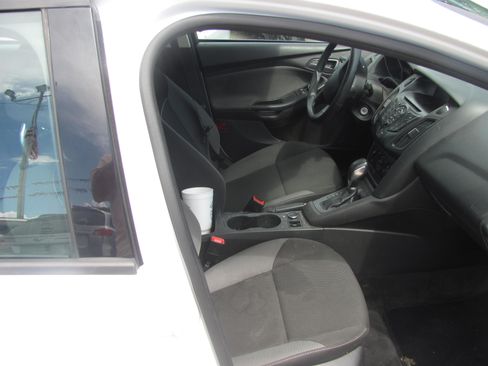Used 2014 Ford Focus S image 3