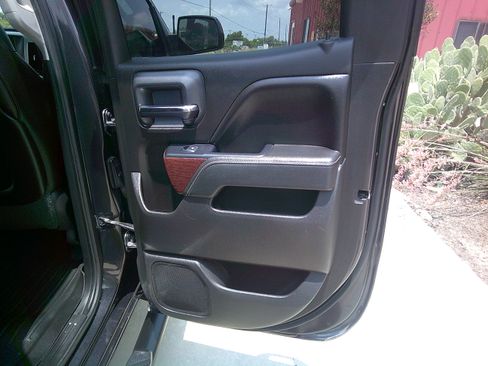 Used 2015 GMC Sierra 1500 SLT RWD image 11