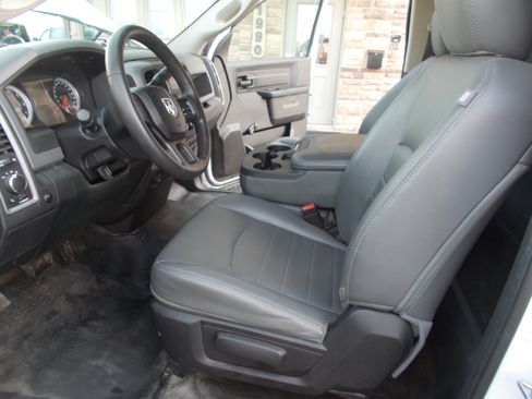 Used 2015 RAM 1500 Tradesman image 14