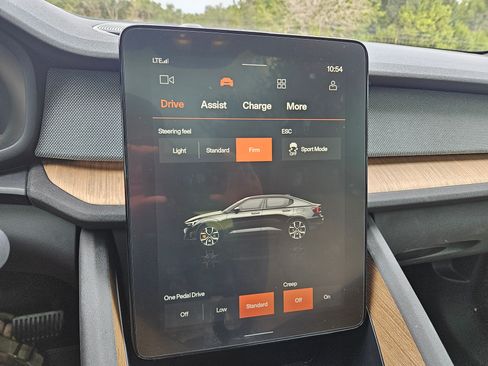 Used 2022 Polestar Polestar 2 image 14