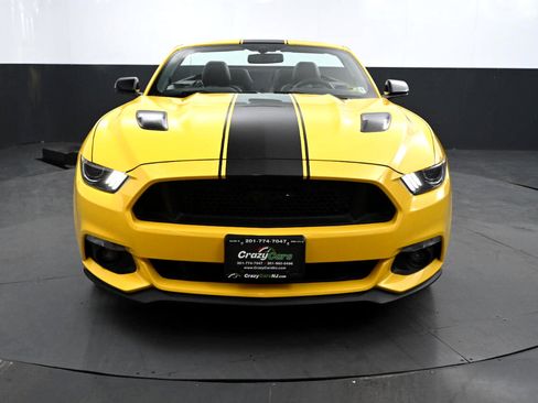 Used 2017 Ford Mustang GT Premium image 8