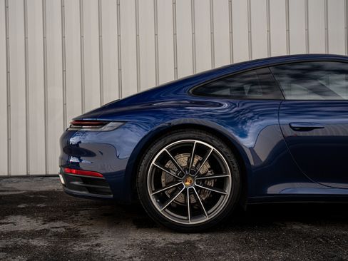 Used 2021 Porsche 911 Carrera image 12