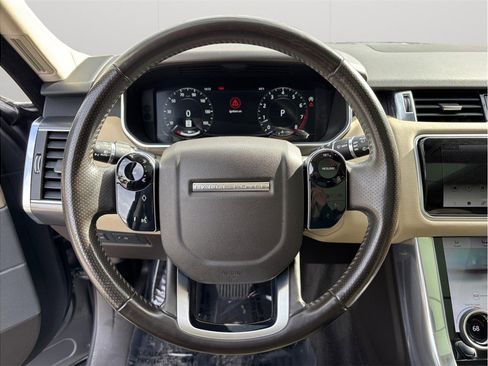 Used 2020 Land Rover Range Rover Sport SE image 28