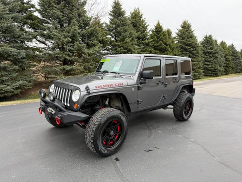 Used 2012 Jeep Wrangler Unlimited Rubicon image 1