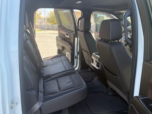 Used 2023 GMC Sierra 1500 Denali image 13