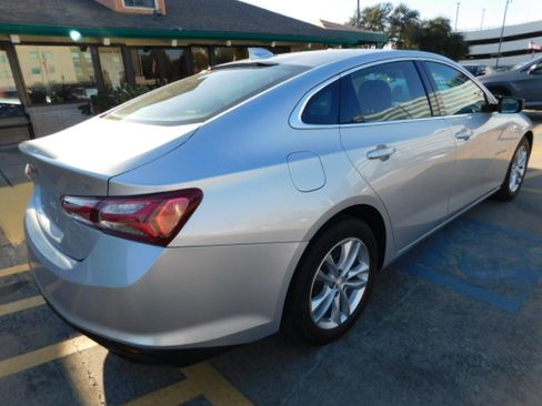 Used 2019 Chevrolet Malibu LT image 10