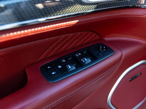 Used 2018 Jeep Grand Cherokee Trackhawk image 11