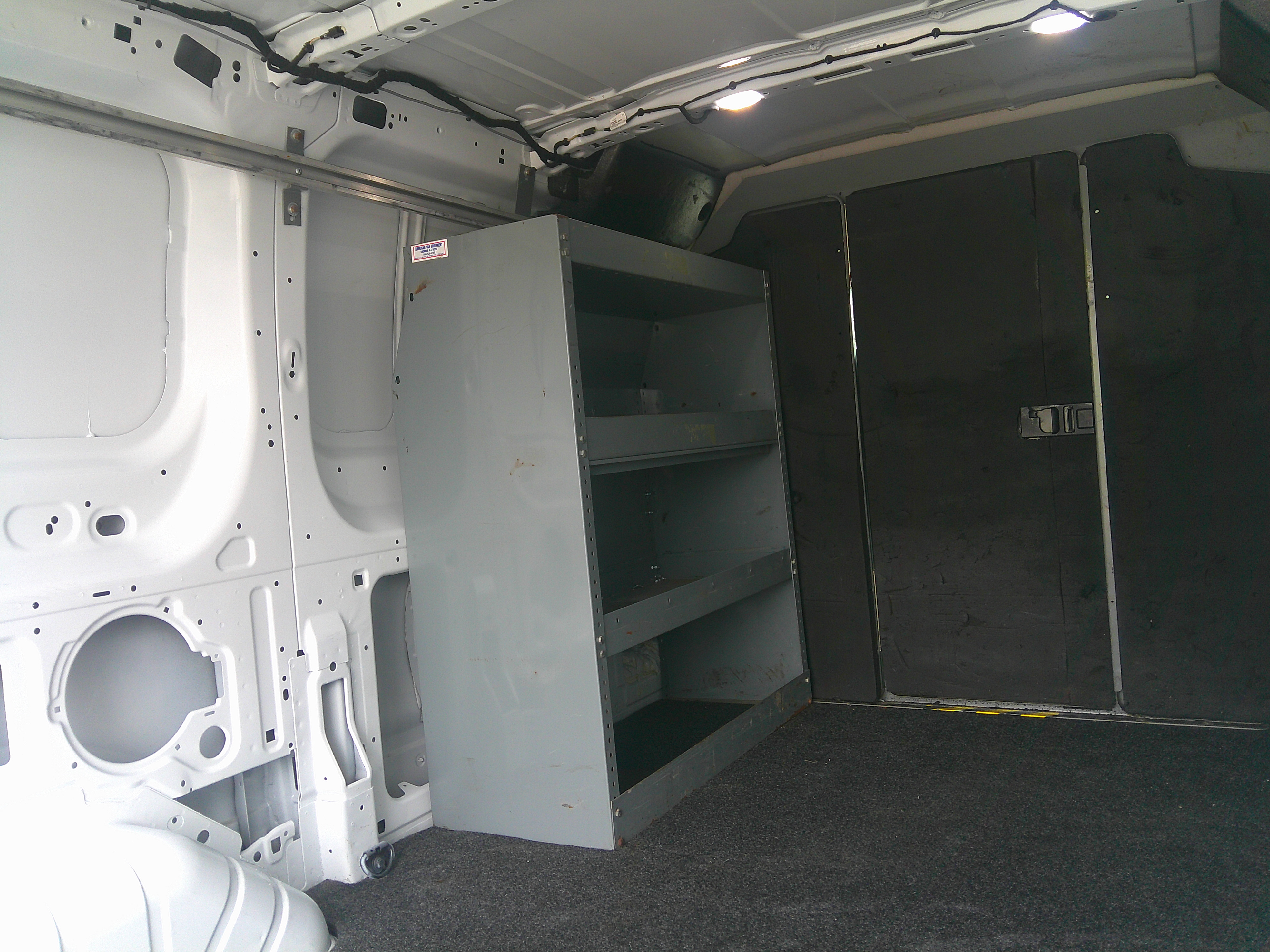 Used 2019 Ford Transit 150 XL RWD image 6