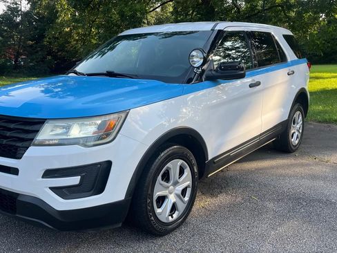 Used 2017 Ford Explorer 4WD Police Interceptor image 1