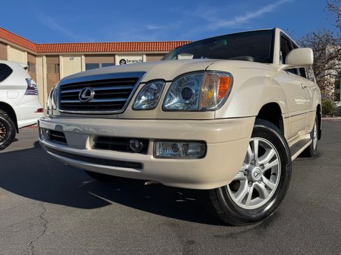 Used 2004 Lexus LX 470 image 6