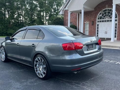 Used 2013 Volkswagen Jetta SE Sedan FWD image 7