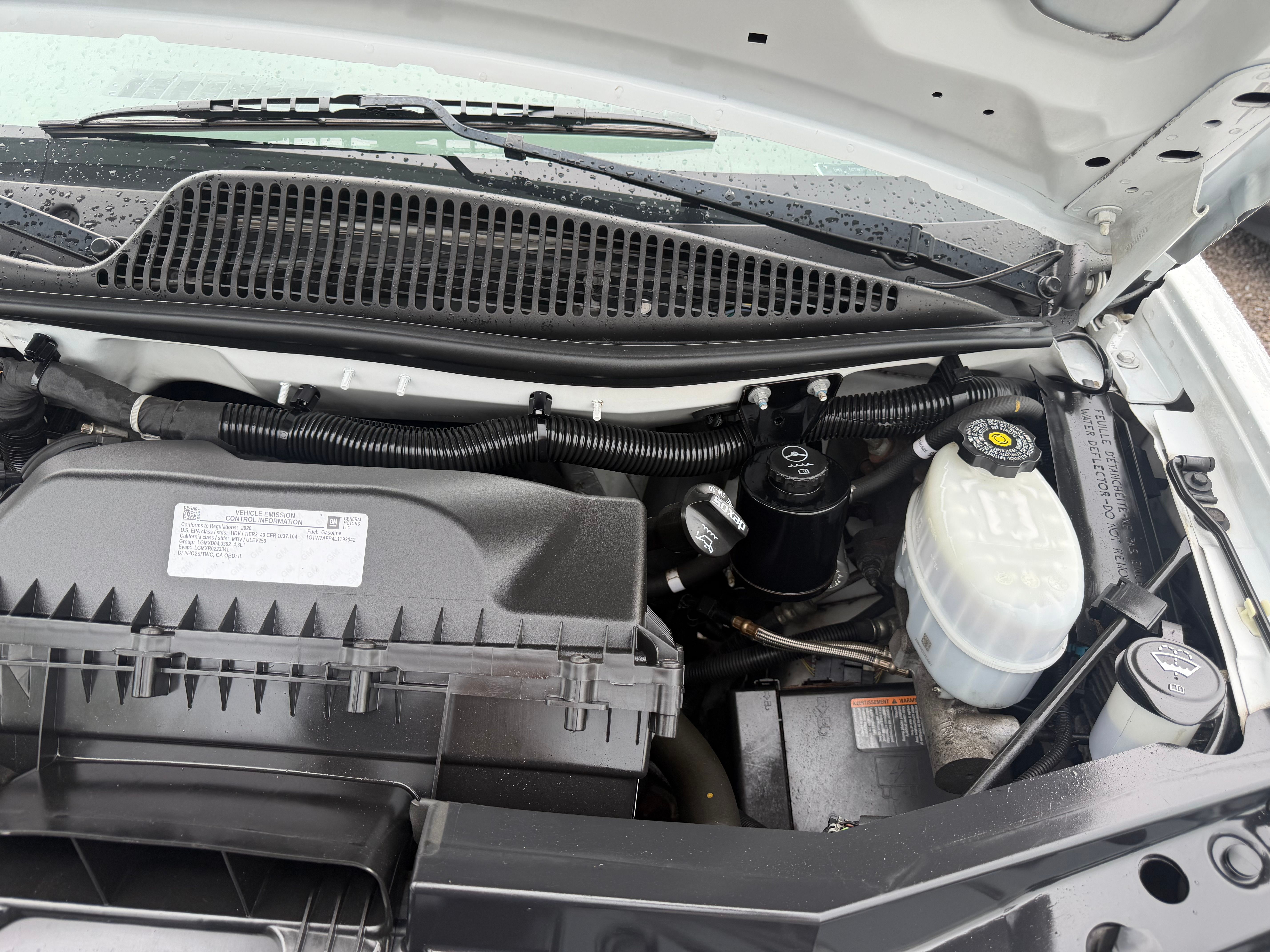 Used 2020 GMC Savana 2500 UNAVAIL RWD image 22