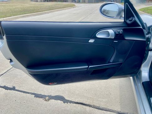 Used 2006 Porsche Boxster image 25