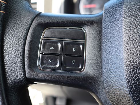 Used 2013 RAM 2500 SLT image 26