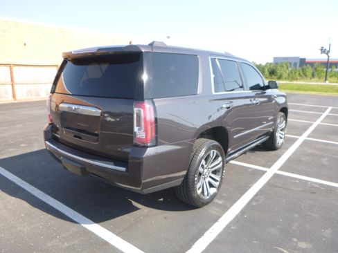 Used 2018 GMC Yukon Denali image 6