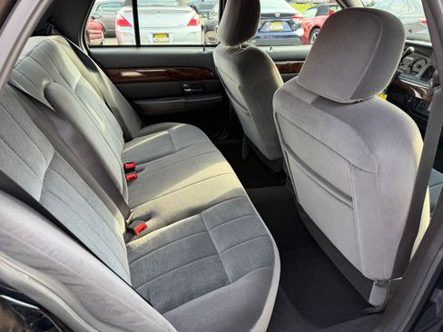 Used 2008 Mercury Grand Marquis GS image 19