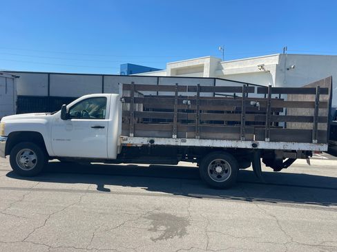 Used 2008 Chevrolet Silverado 3500 image 6