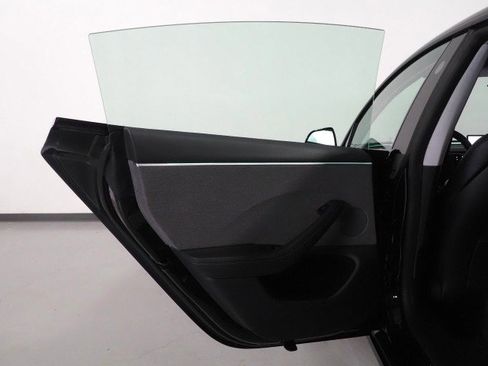 Used 2025 Tesla Model 3 Long Range image 61