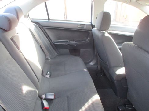 Used 2015 Mitsubishi Lancer ES image 13