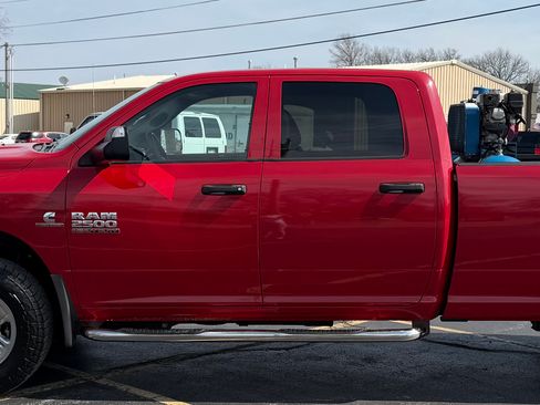 Used 2017 RAM 2500 Tradesman image 2