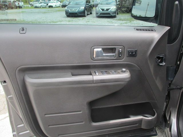 Used 2010 Ford Edge AWD Limited image 15