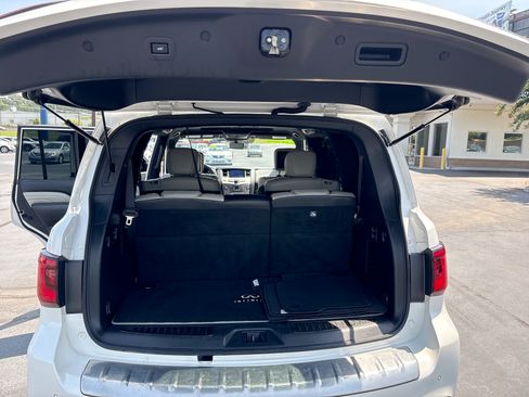 Used 2019 INFINITI QX80 4WD image 5