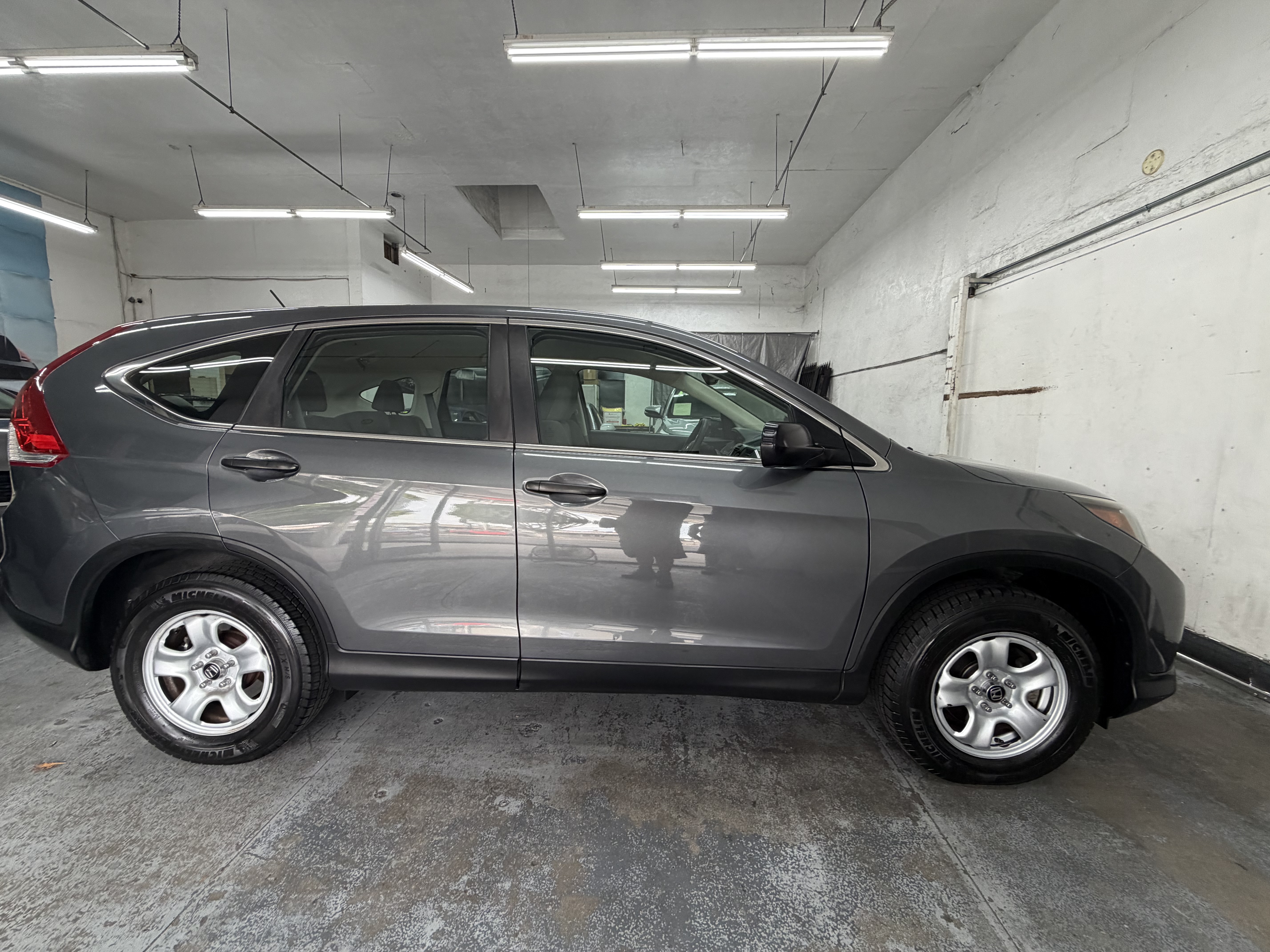Used 2013 Honda CR-V FWD LX image 9